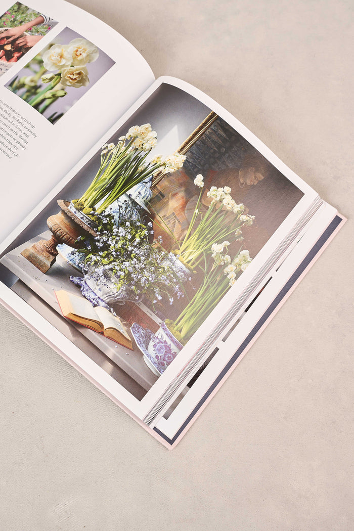 A Sweet Floral Life Book