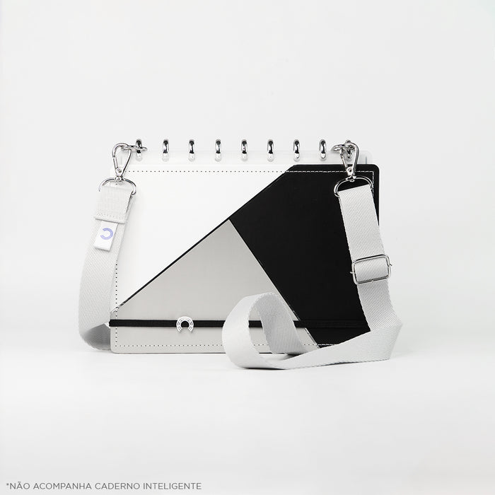 Strap Go, cor Gelo, acoplado em um Caderno Inteligente.