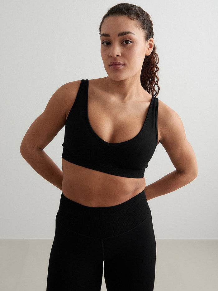 Black Shape Seamless Deep Cut Bra