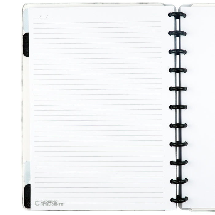 Folha pautada no caderno deluxe bianco, tamanho grande.