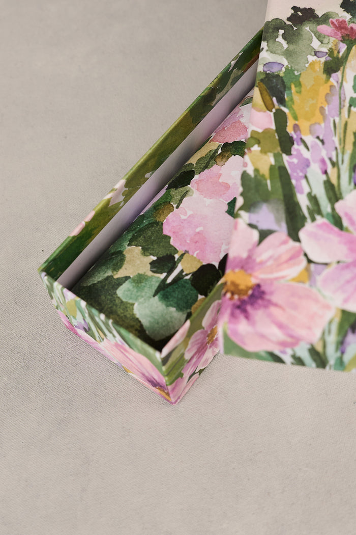 Country Garden Drawer Liners