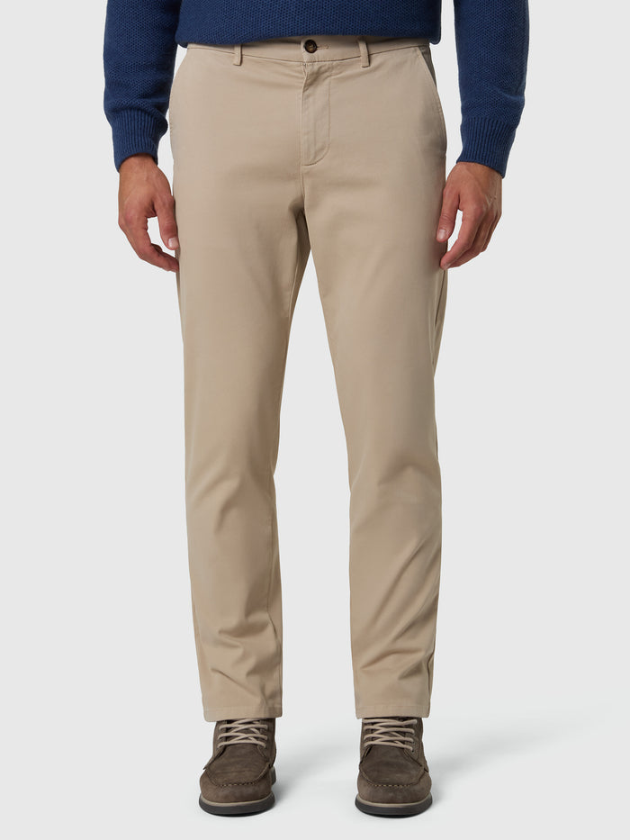 1 | Chino beige | defender-slim-fit-chino-long-trouser-673051