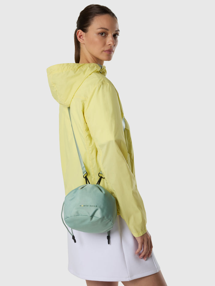 1 | Iceberg green | bucket-bag-031197