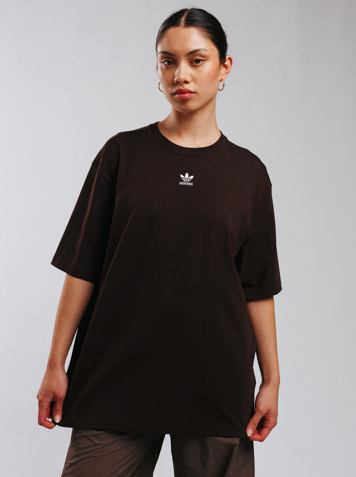 Essentials Boyfriend Tee