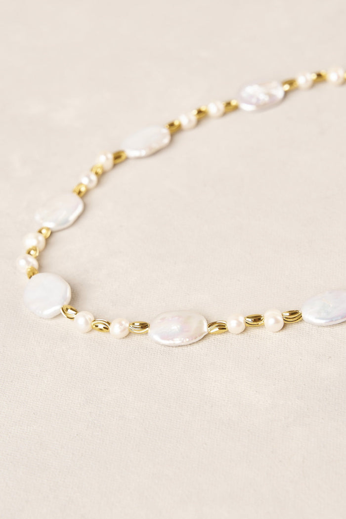 Flat Pearl Necklace - Gold