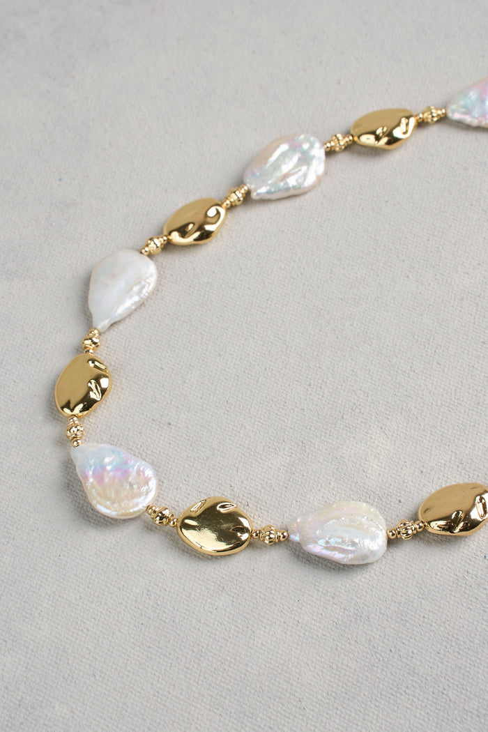 Flat Pearl Necklace - Gold