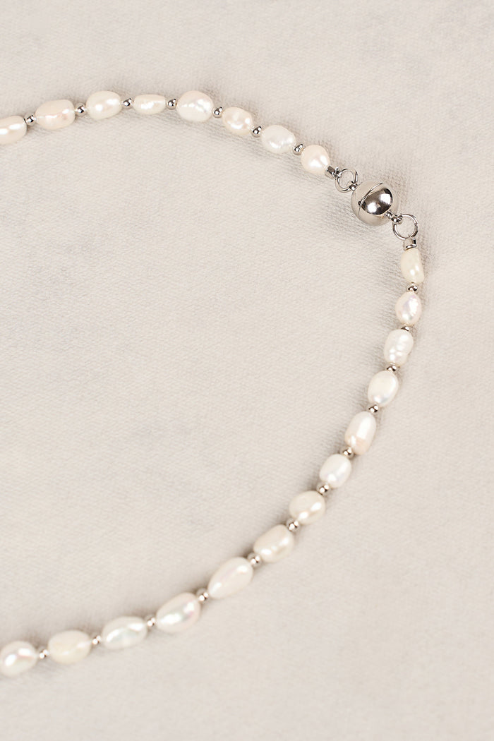 Freshwater Pearl Clover Necklace - Silver