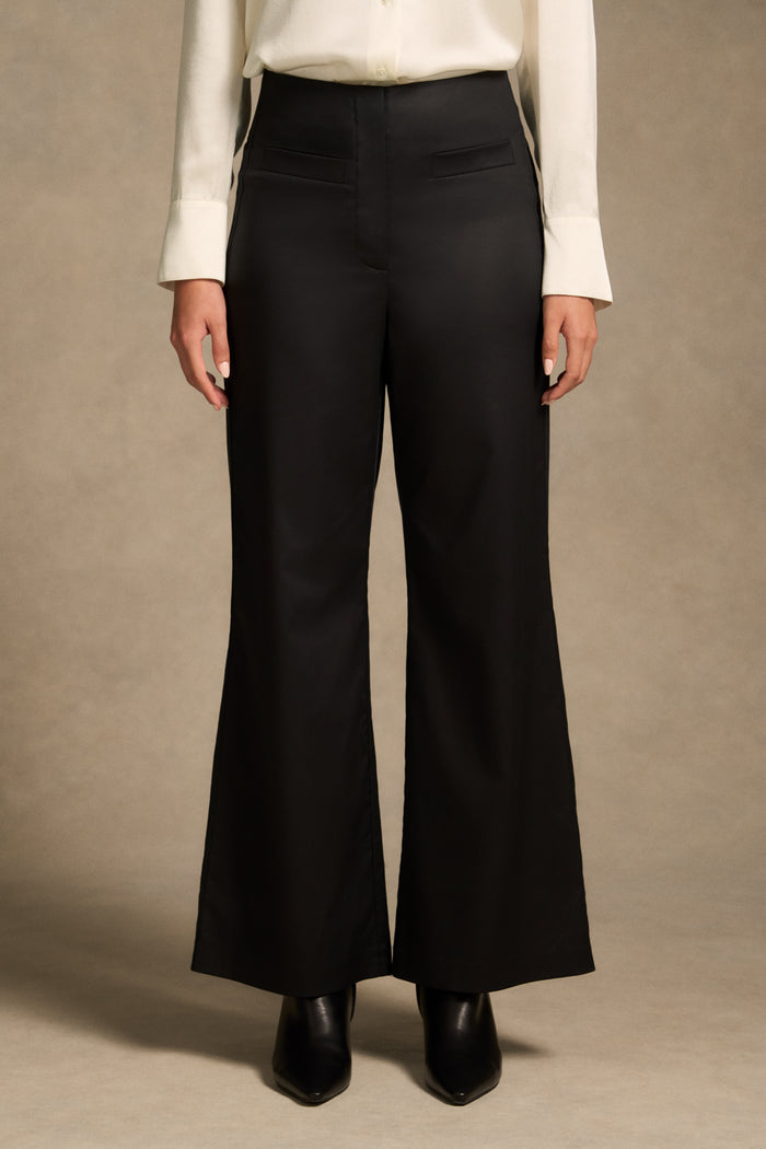 High Waisted Bootleg Pant - Black