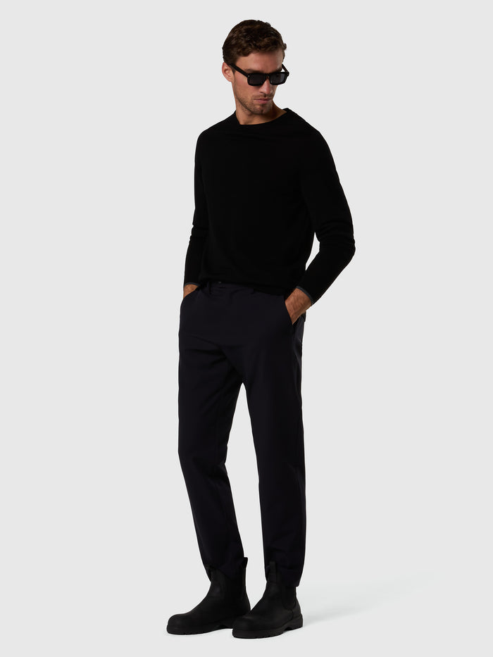 Black / XS