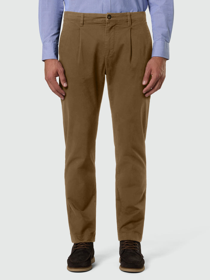 1 | Winter khaki | newport-regular-fit-w/pleats-long-trouser-673066