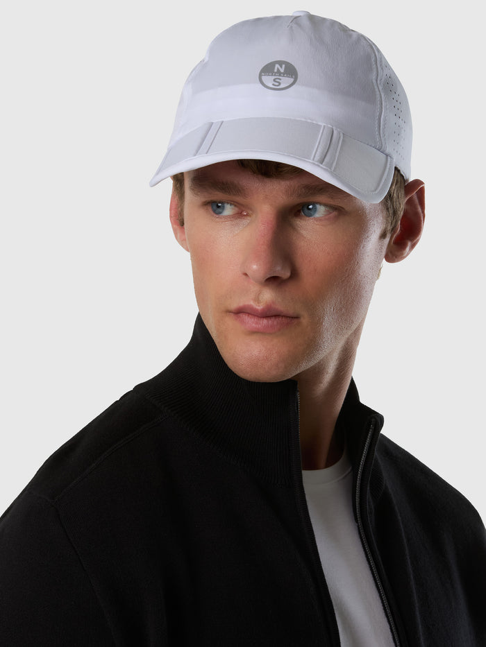 1 | White | baseball-cap-623413