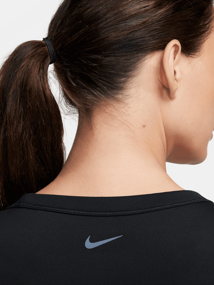 One Fitted Dri-FIT Classic Top