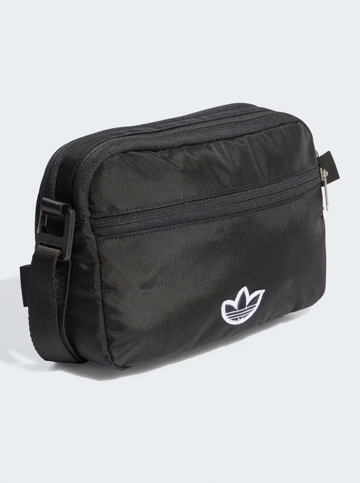 Premium Essentials Small Airliner