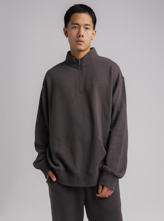 Quarter Zip in Washed Black