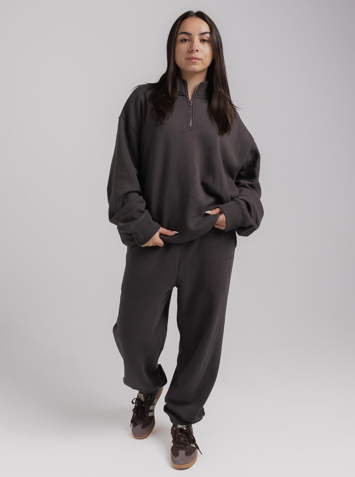 Quarter Zip in Washed Black