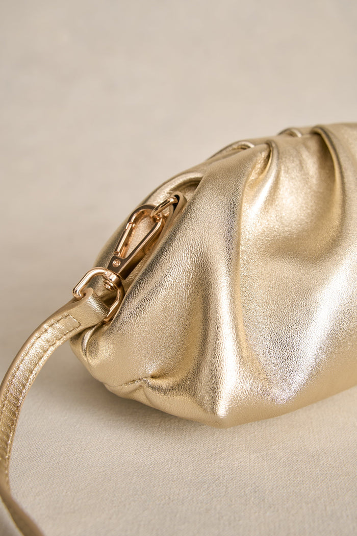 Round Clutch - Metallic Gold