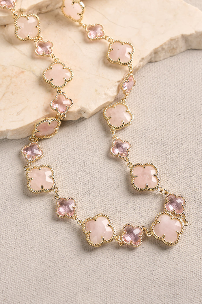 Short Clover Necklace - Light Pink