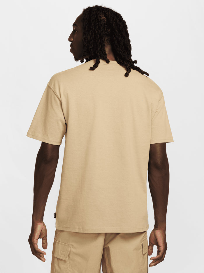 Sportswear Premium Essentials T-Shirt