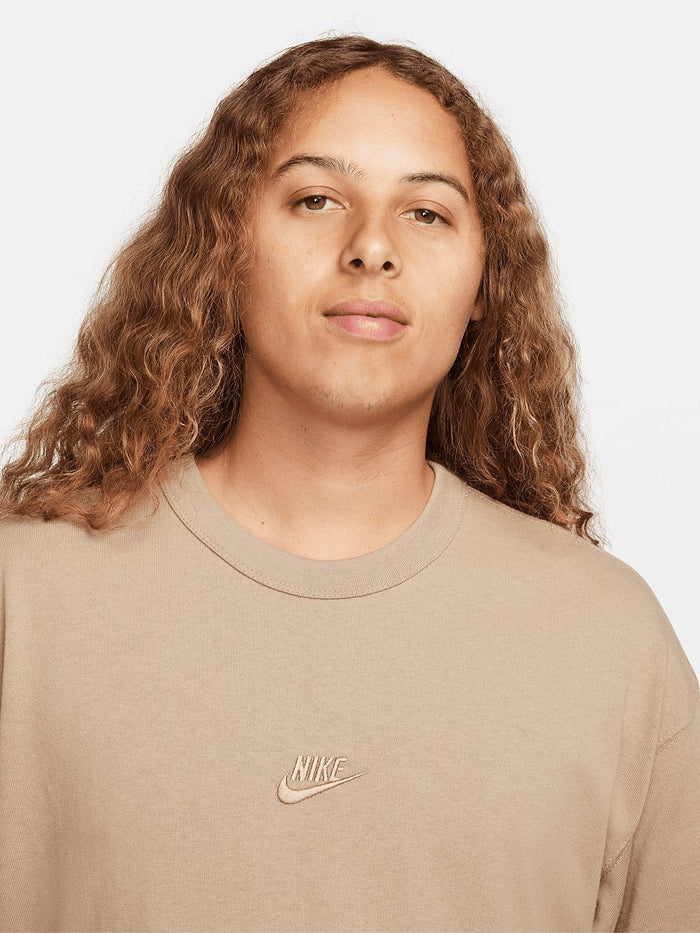 Sportswear Premium Essentials T-Shirt