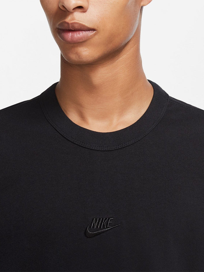 Sportswear Premium Essentials Tee