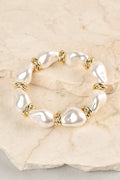 Statement Baroque Pearl Wrist - Gold