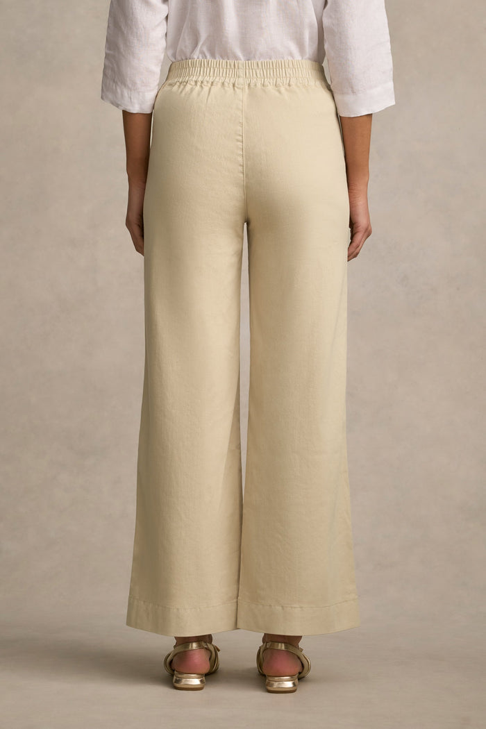 Tab Detail Wide Leg Jeans - Taupe