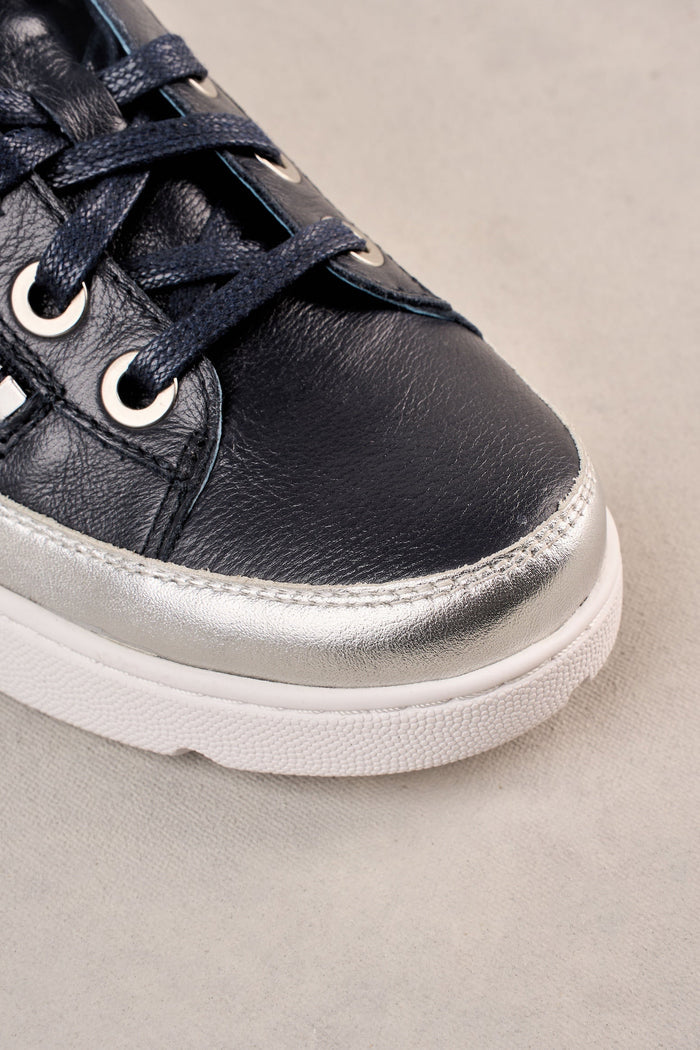 Talina Sneaker - Ink