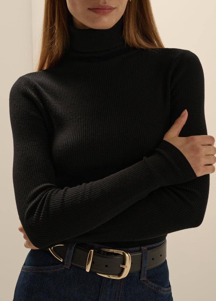 THE AMELIA LONG SLEEVE TOP