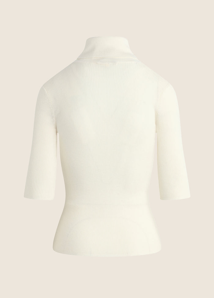 THE AMELIA TOP