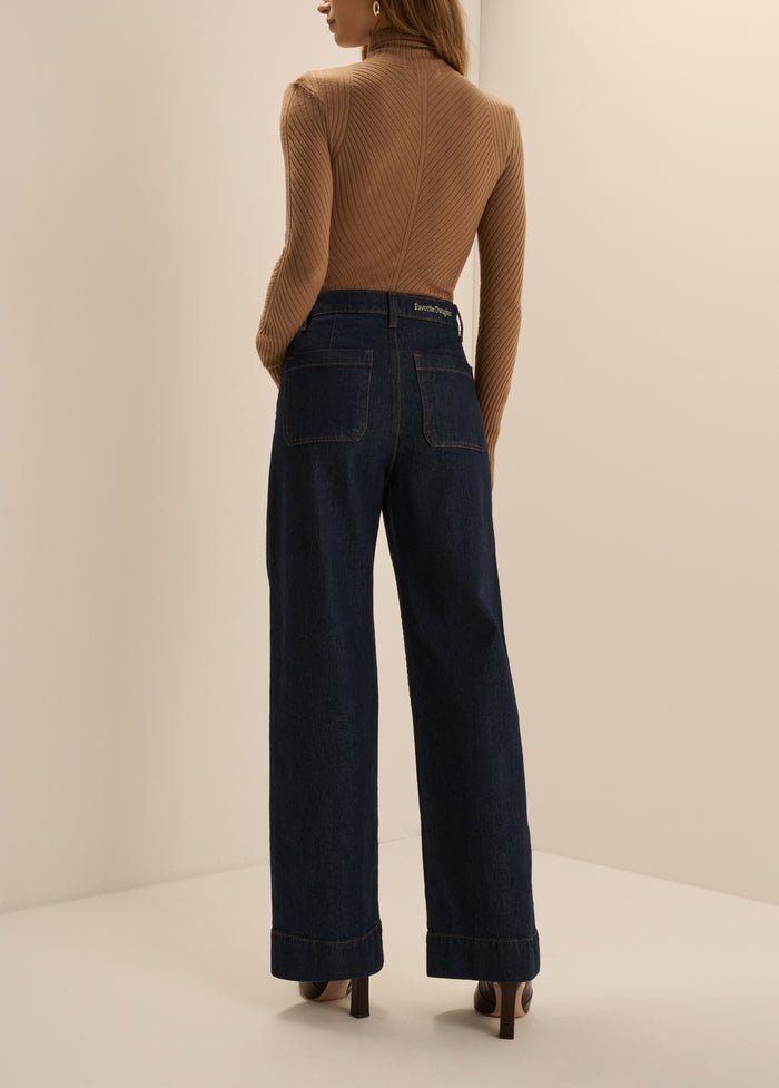 THE BE YOUR GIRL TOP