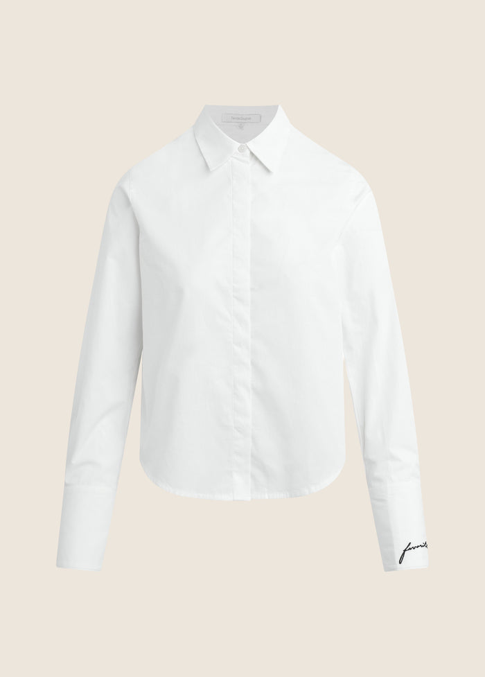 THE CLASSIC POPLIN SHIRT