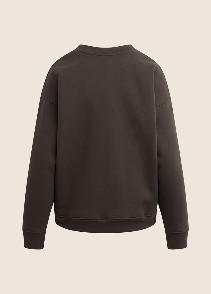 THE COLLEGIATE SWEATSHIRT