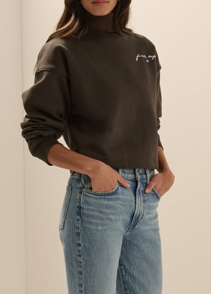 THE CROPPED SIGNATURE SWEATSHIRT