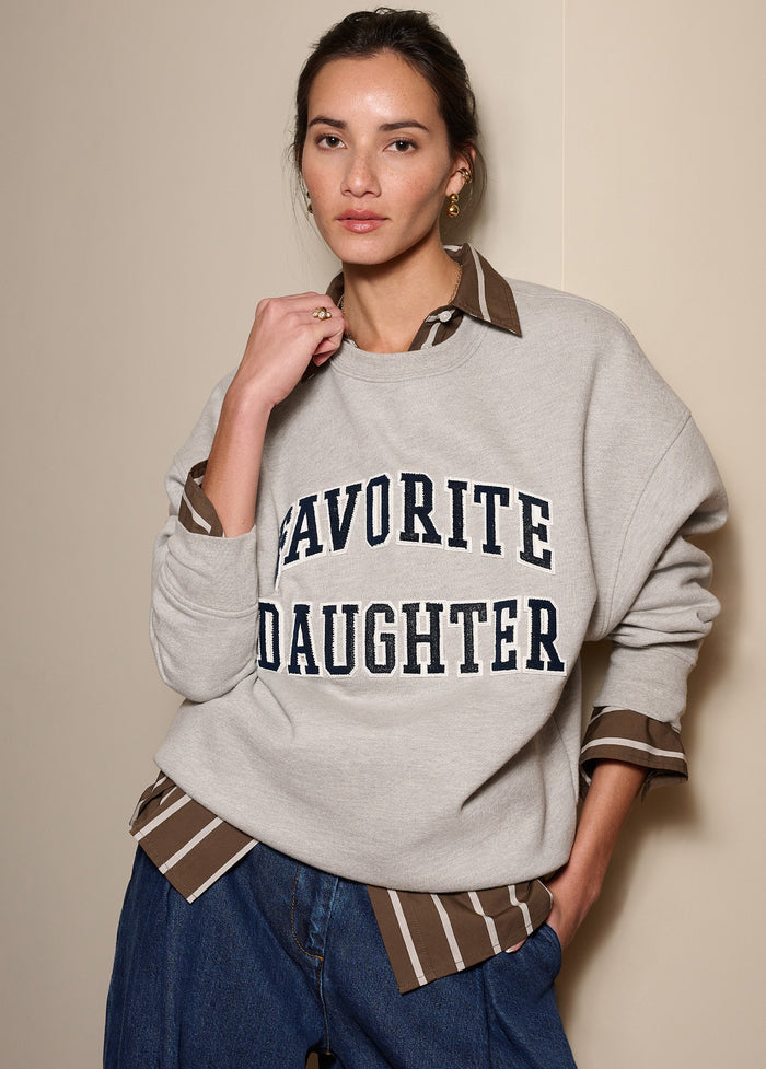 THE EMBROIDERY COLLEGIATE SWEATSHIRT