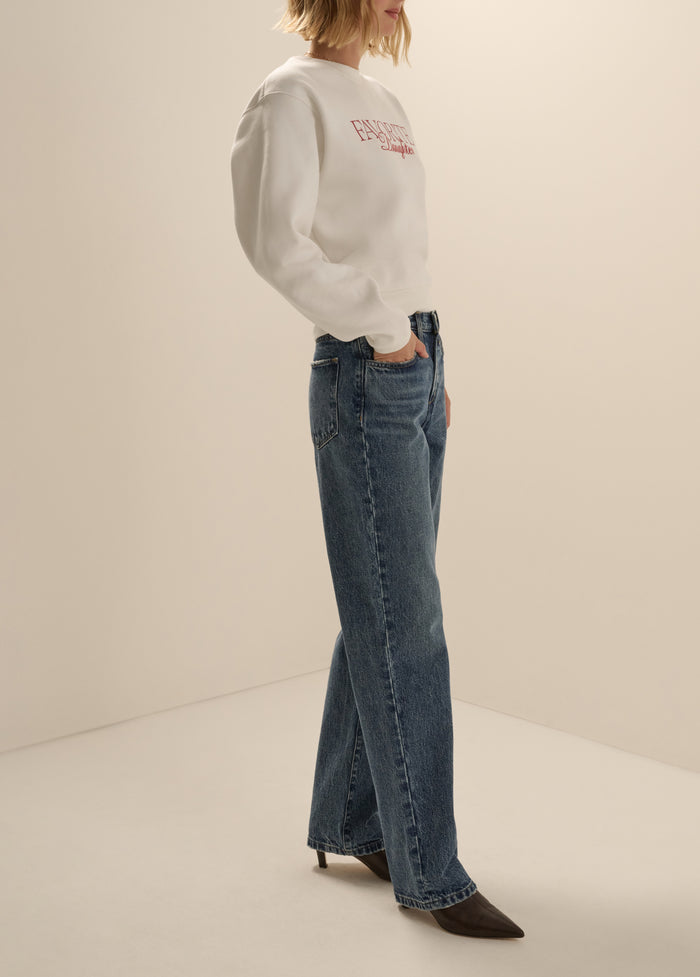 THE EMBROIDERY RITZY CLASSIC SWEATSHIRT