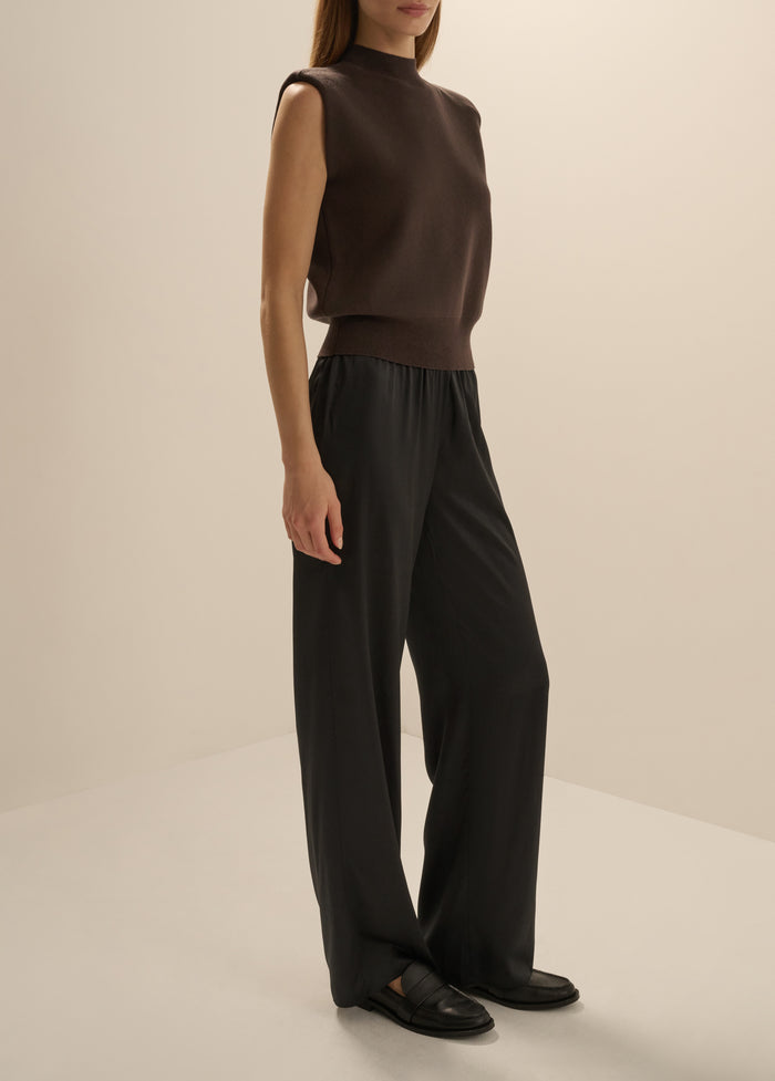 THE EVERYTHING PANT