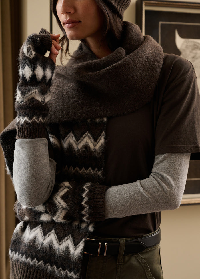THE FAIRISLE ARMWARMER