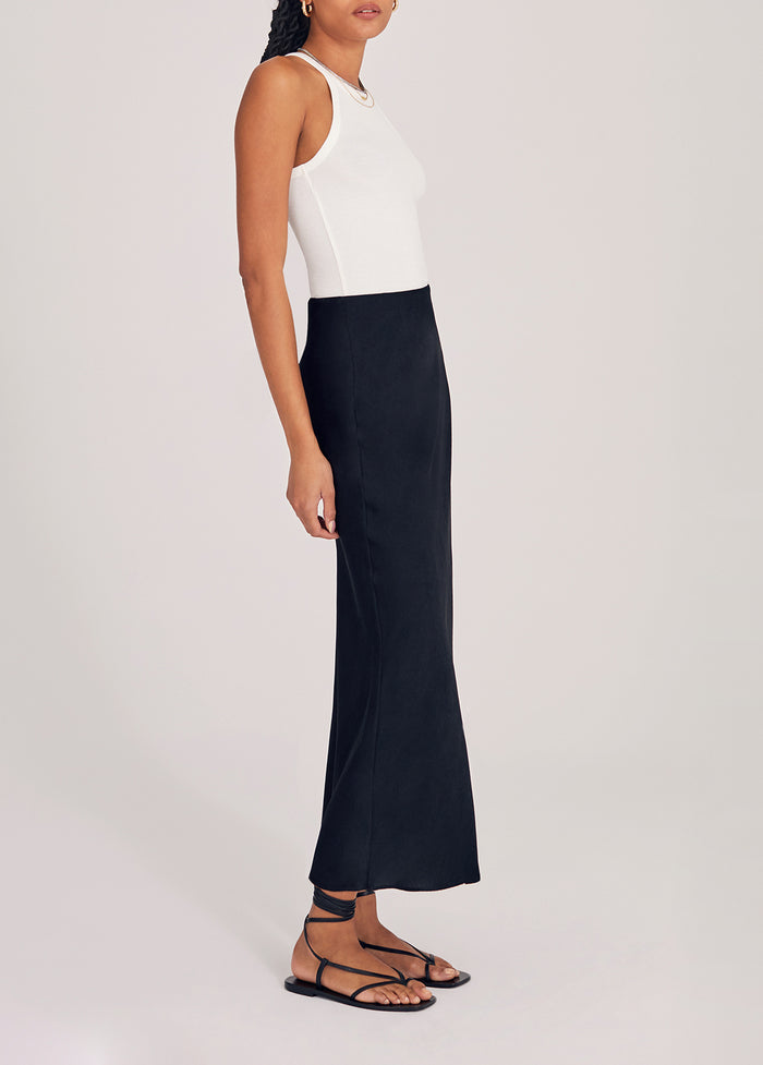 THE FAVORITE SKIRT