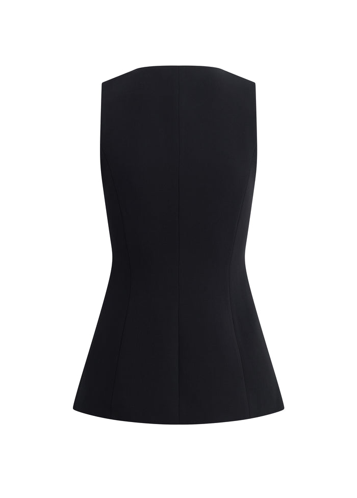 THE LONGLINE VEST