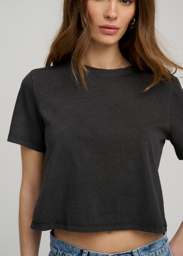THE ORGANIC FAVORITE TEE