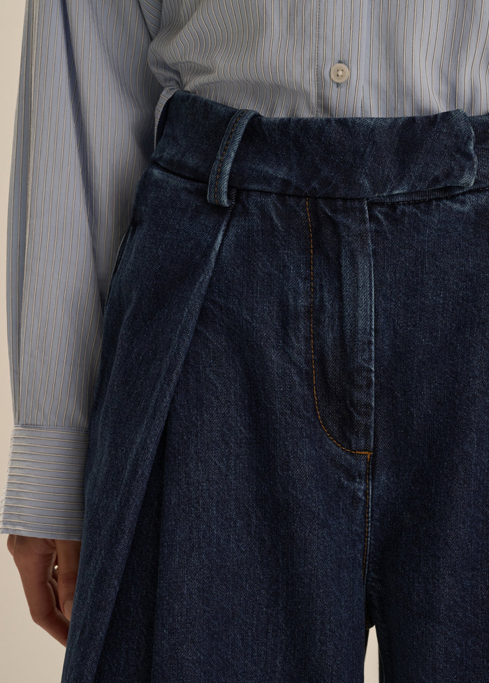 THE PETITE DENIM PLEATS FOR DAYS PANT