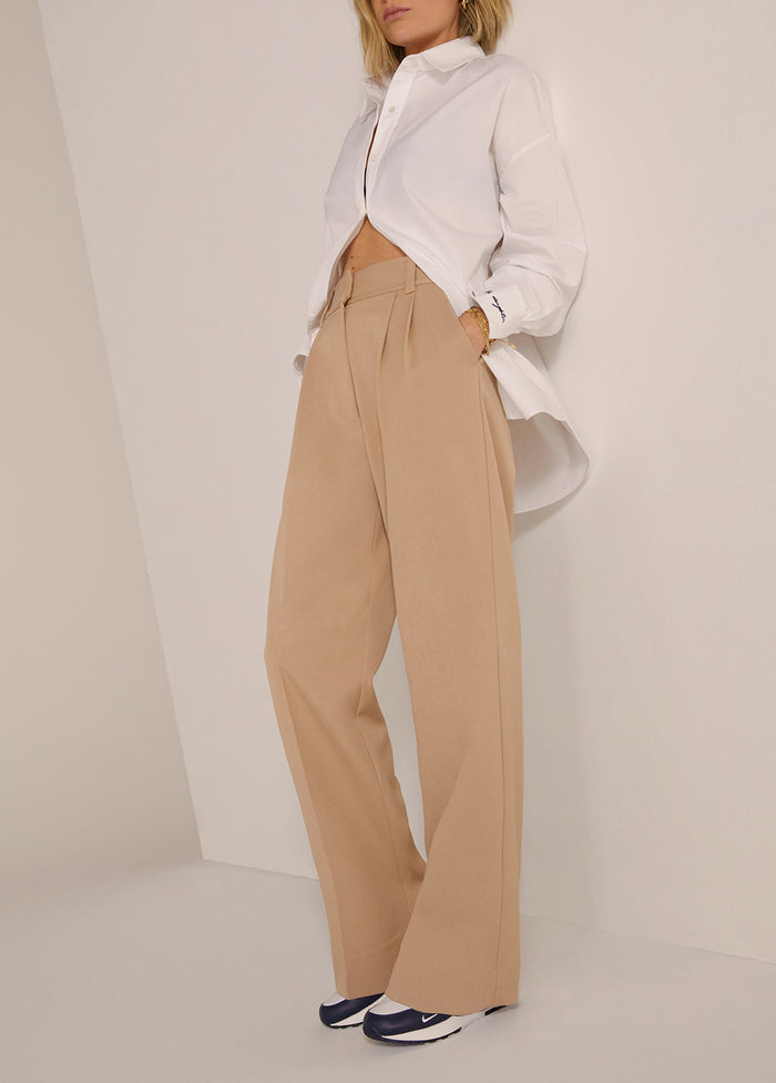 THE PETITE FAVORITE PANT