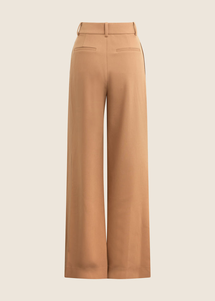 THE PETITE PLEATS FOR DAYS PANT