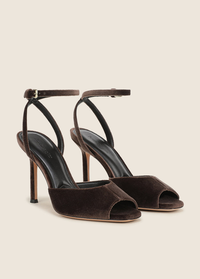 THE YASMINE ANKLE STRAP SANDAL