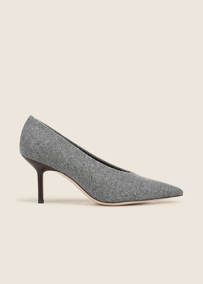 THE ZOE PUMP