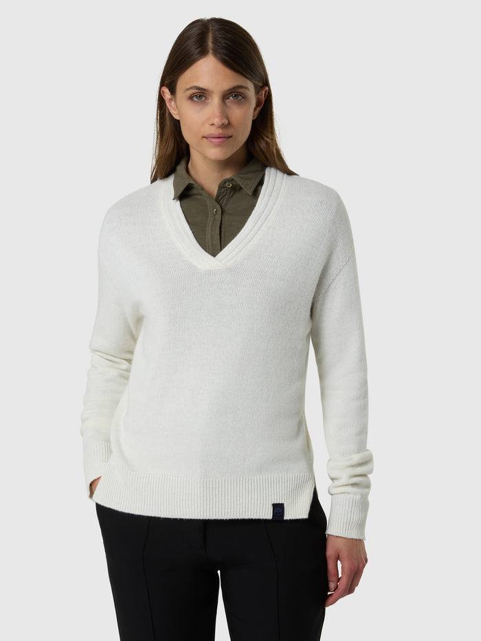 1 | Marshmallow | v-neck-12gg-knitwear-095546