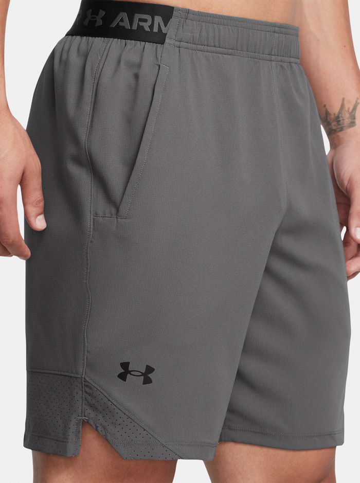 Vanish Woven 8" Shorts
