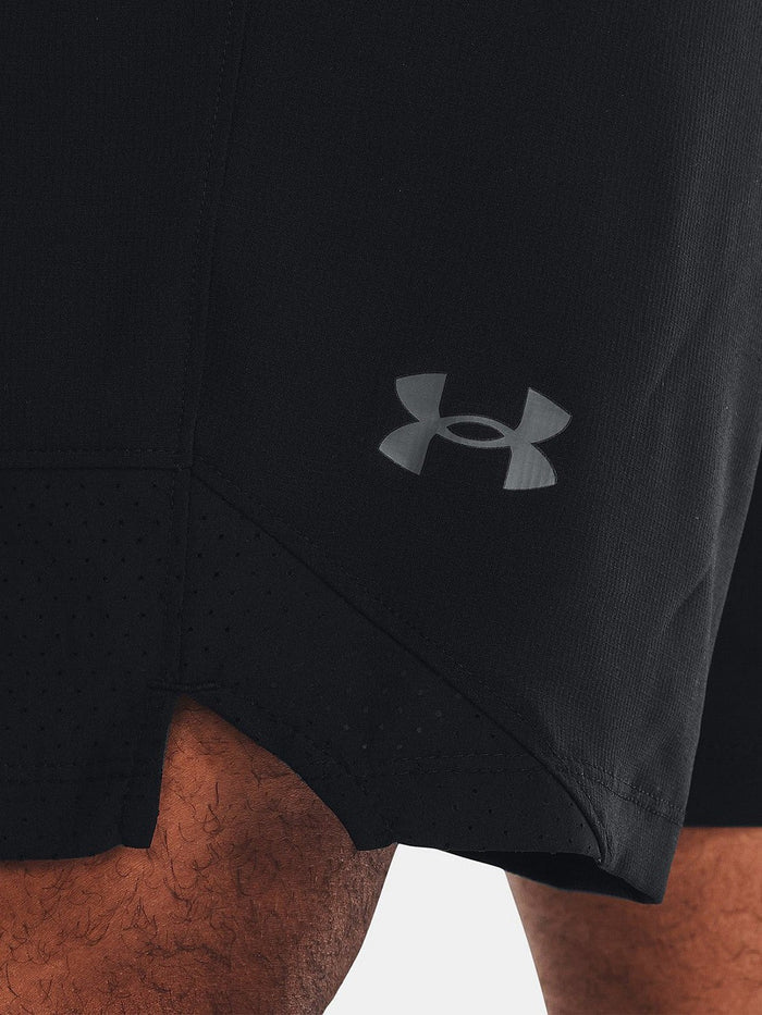 Vanish Woven 8" Shorts