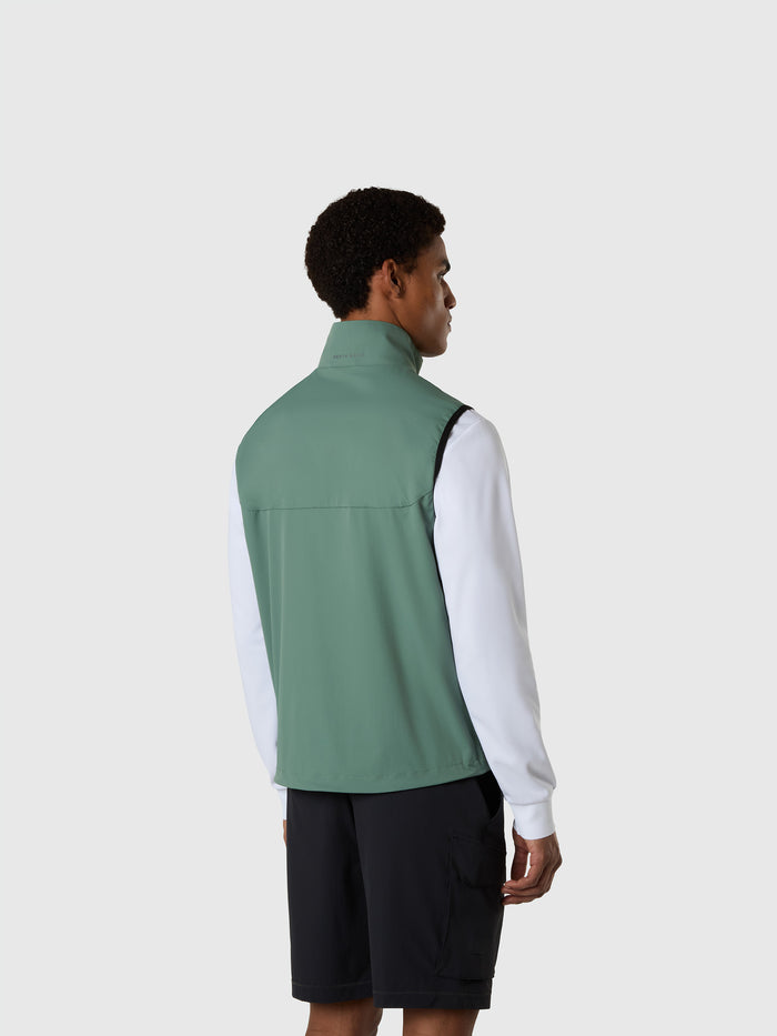 4 | Laurel wreath | ventolite-vest-603415
