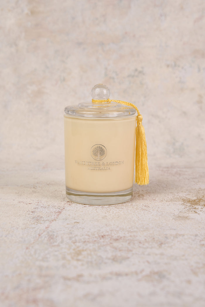 Wavertree Daisy and Lily Candle